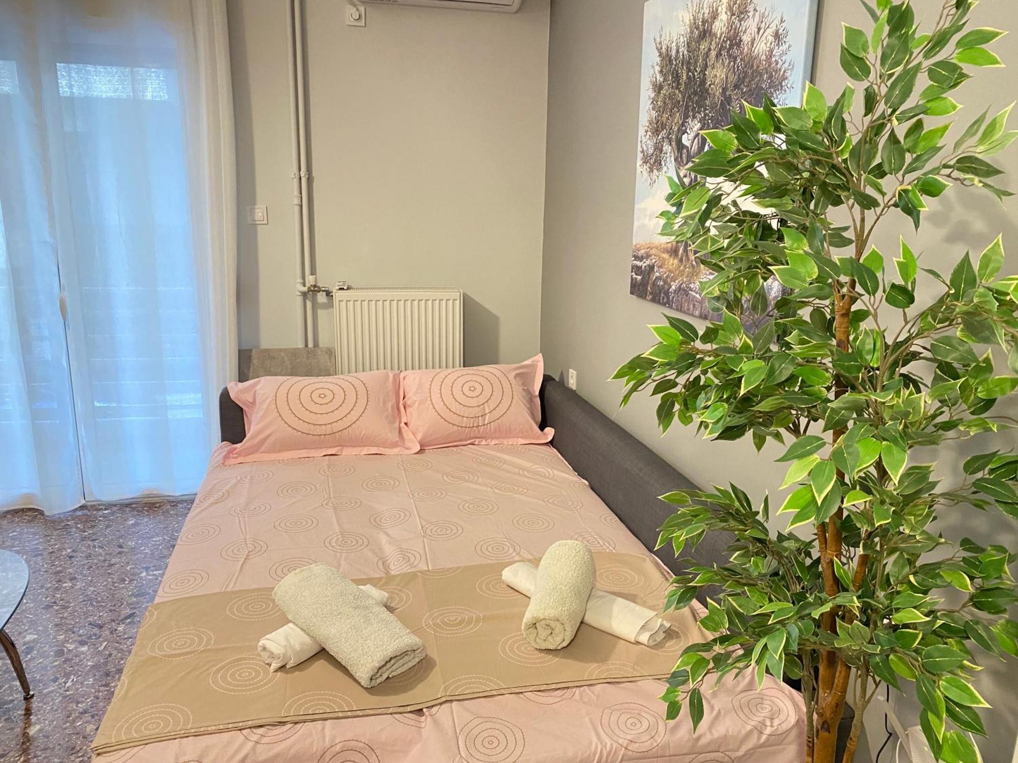 Olive Tree Deluxe 70m From Metro